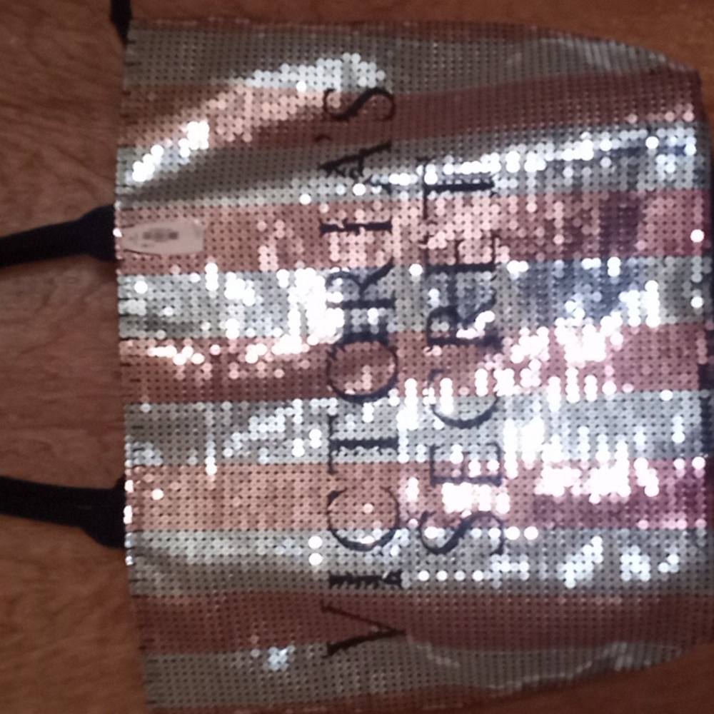Bag - Picture 2 of 5